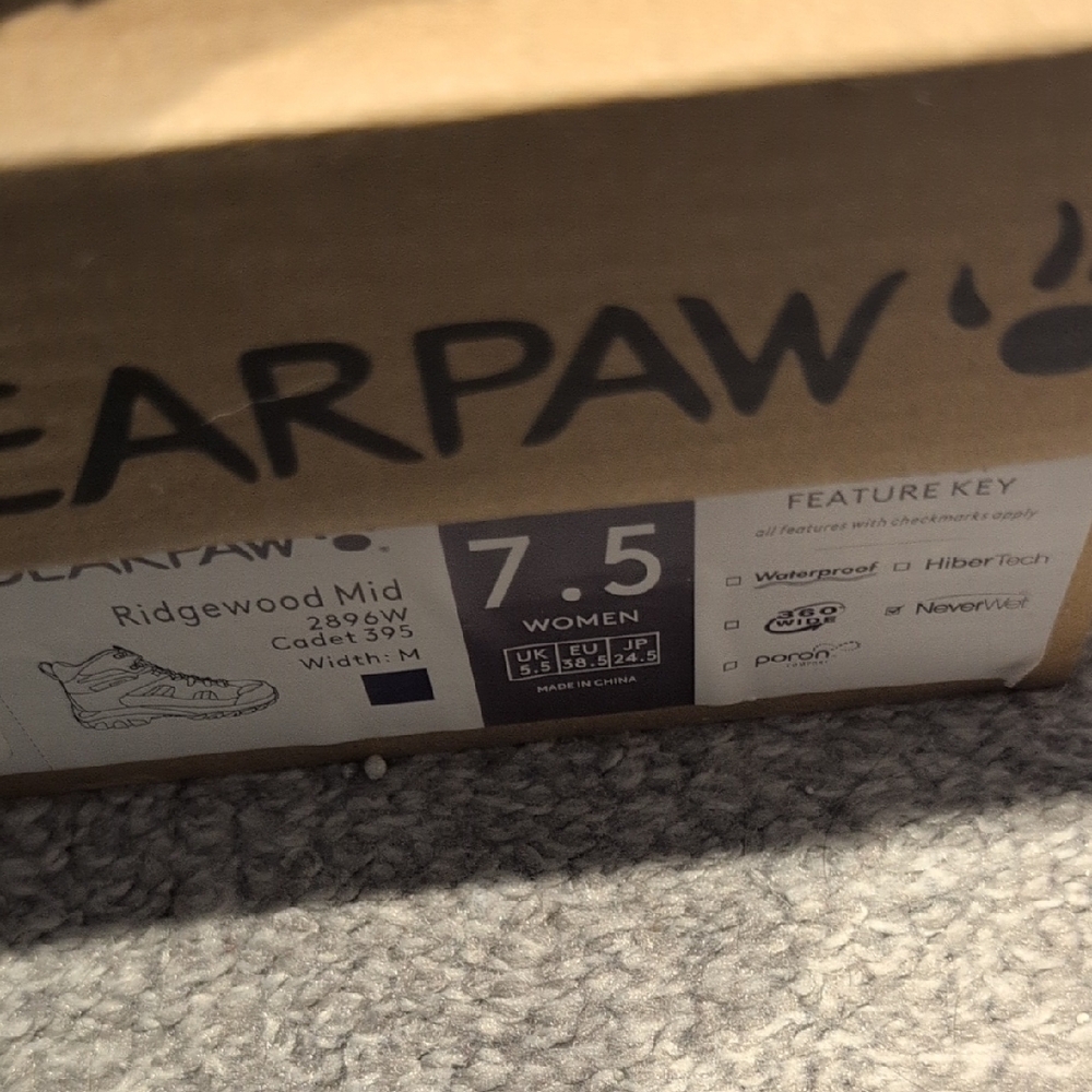 BearPaw Women's Hiking Shoes - Picture 7 of 7